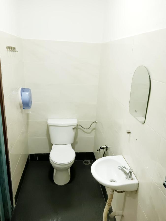 Mn Ferringhi Inn 峇都丁宜 外观 照片
